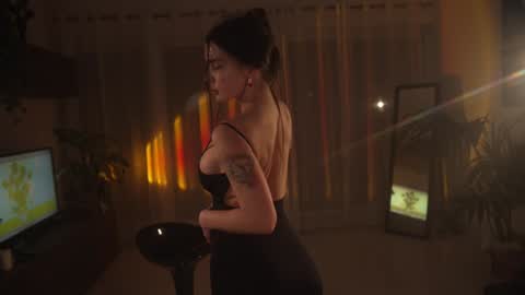 Jennifer Diaz online show from March 21, 9:51 pm