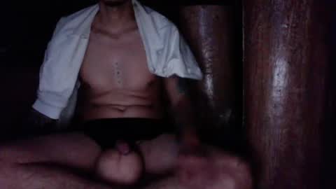 Snapshot of jtigre chatting on November 18, 1:00 am jtigre online show from November 18, 1:00 am