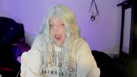 Snapshot of ju_kyung chatting on February 16, 10:10 am Ju Kyung online show from February 16, 10:10 am