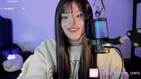 Snapshot of ju_kyung chatting on February 26, 9:10 am Ju Kyung online show from February 26, 9:10 am