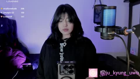 Snapshot of ju_kyung chatting on February 28, 11:25 am Ju Kyung online show from February 28, 11:25 am