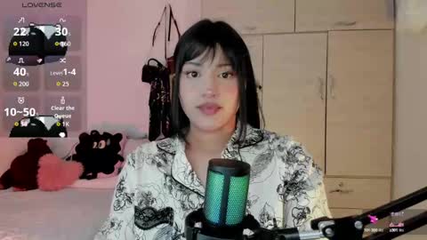 Snapshot of ju_kyung chatting on October 6, 1:03 am Ju Kyung online show from October 6, 1:03 am