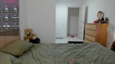 Julia and Julia online show from February 4, 5:34 pm