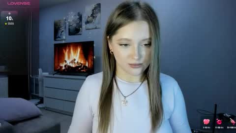 Julia and Julia online show from September 30, 9:31 pm