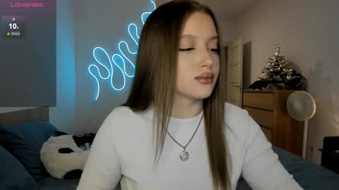 Julia and Julia online show from December 14, 1:05 pm