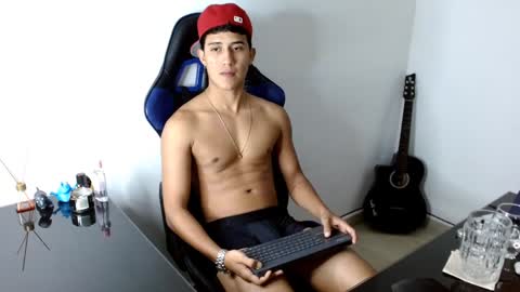 Snapshot of juan_da01 chatting on January 15, 3:33 am JuanDa online show from January 15, 3:33 am