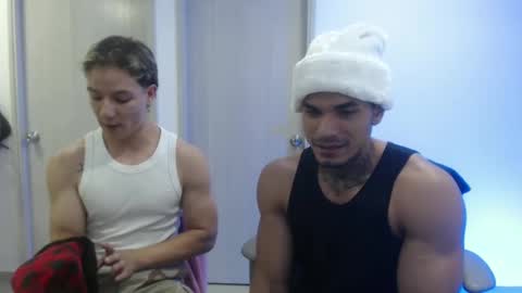 juan_gomez_1 online show from December 13, 11:28 pm