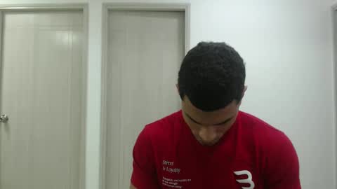 juan_gomez_1 online show from February 28, 11:14 am