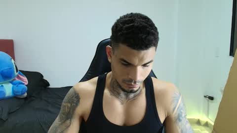 juan_gomez_1 online show from December 4, 12:31 am