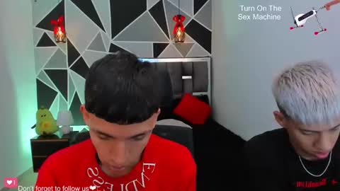 JuanSteven online show from March 27, 3:56 am