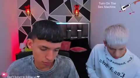 JuanSteven online show from March 28, 4:01 am