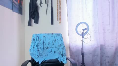 Snapshot of juanbladde chatting on February 7, 4:35 pm Juan Esteban online show from February 7, 4:35 pm