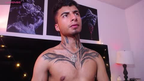 juancamilo66_ online show from January 31, 10:31 pm