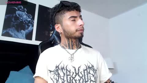 juancamilo66_ online show from February 23, 7:38 pm