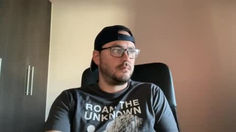 juanchom online show from March 3, 1:42 pm