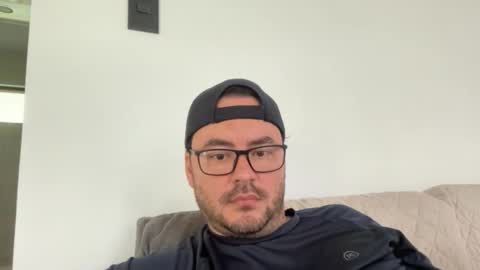 juanchom online show from October 22, 2:28 pm