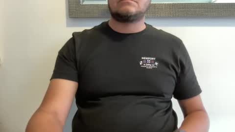 juandavergax42 online show from February 4, 9:42 pm