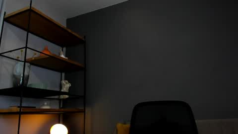 JUANDRES online show from April 21, 12:56 am