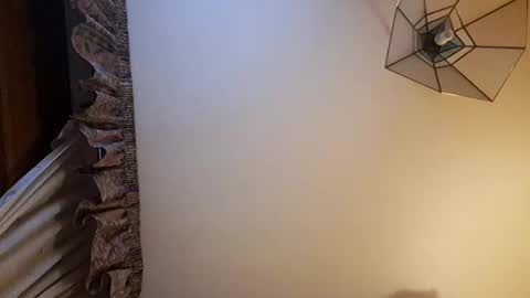 Snapshot of juanka85564456 chatting on February 11, 1:52 am juanka85564456 online show from February 11, 1:52 am