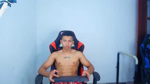 Snapshot of juansw66 chatting on September 16, 3:51 am juansw66 online show from September 16, 3:51 am