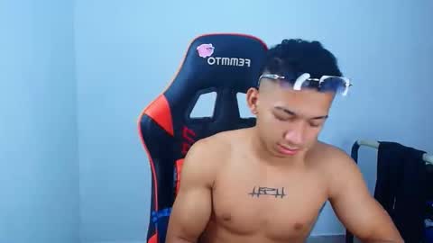 Snapshot of juansw66 chatting on September 24, 3:21 am juansw66 online show from September 24, 3:21 am