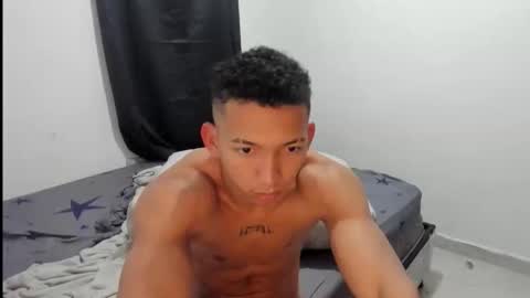 Snapshot of juansw66 chatting on December 19, 7:26 am juansw66 online show from December 19, 7:26 am