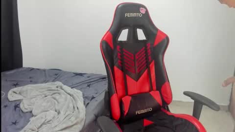 Snapshot of juansw66 chatting on January 8, 4:59 am juansw66 online show from January 8, 4:59 am