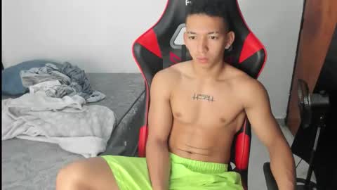 Snapshot of juansw66 chatting on February 6, 2:20 pm juansw66 online show from February 6, 2:20 pm