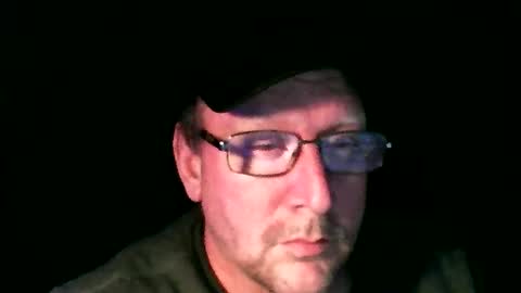 Snapshot of jubitz chatting on December 9, 4:45 am jubitz online show from December 9, 4:45 am