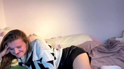 Snapshot of judieswales chatting on November 18, 4:55 pm Gera online show from November 18, 4:55 pm