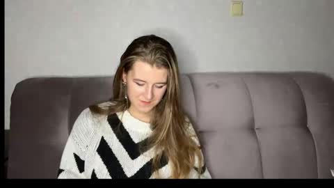 Snapshot of judieswales chatting on December 4, 7:44 pm Gera online show from December 4, 7:44 pm