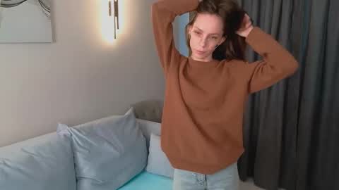 Emma online show from December 4, 7:17 am