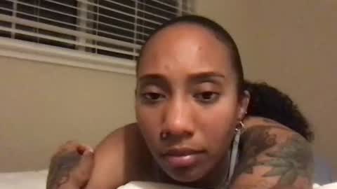 Snapshot of juicijazzi chatting on November 3, 8:04 am juicijazzi online show from November 3, 8:04 am