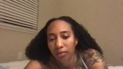 Snapshot of juicijazzi chatting on November 16, 9:59 am juicijazzi online show from November 16, 9:59 am