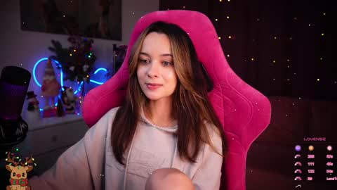 Snapshot of juicy___angel chatting on January 25, 10:07 pm Angelina online show from January 25, 10:07 pm