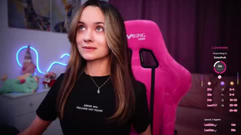 Snapshot of juicy___angel chatting on February 10, 11:45 pm Angelina online show from February 10, 11:45 pm