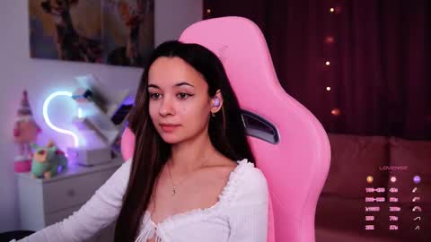 Snapshot of juicy___angel chatting on September 11, 10:04 am Angelina online show from September 11, 10:04 am