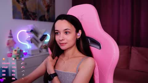 Snapshot of juicy___angel chatting on September 24, 10:29 am Angelina online show from September 24, 10:29 am