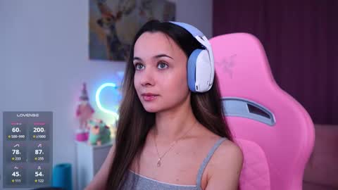 Snapshot of juicy___angel chatting on November 20, 11:10 am Angelina online show from November 20, 11:10 am