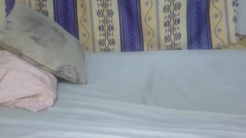 juicy_ass10 online show from April 11, 1:21 am