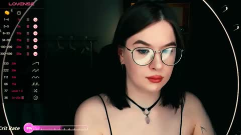 Snapshot of juicy_burrito chatting on November 16, 8:58 pm Bella online show from November 16, 8:58 pm