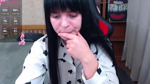 juicy_jesss online show from November 5, 8:42 pm