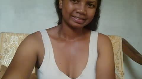 Snapshot of juicy_pretty chatting on December 7, 3:25 am stellah online show from December 7, 3:25 am
