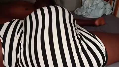 Snapshot of juicybooty_001 chatting on November 15, 7:21 pm Sweetass online show from November 15, 7:21 pm