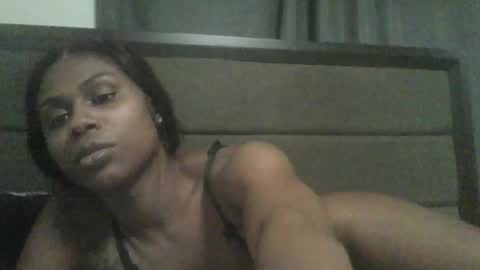 JuicyExotic online show from December 1, 11:04 am