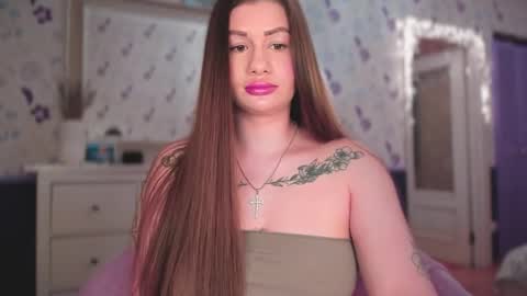 Snapshot of juicyhelenx chatting on October 16, 2:40 pm Elena online show from October 16, 2:40 pm