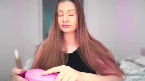 Snapshot of juicyhelenx chatting on November 20, 3:45 pm Elena online show from November 20, 3:45 pm