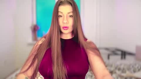 Snapshot of juicyhelenx chatting on December 2, 1:05 pm Elena online show from December 2, 1:05 pm