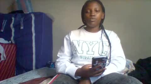 juicyicequeen online show from December 3, 8:23 am