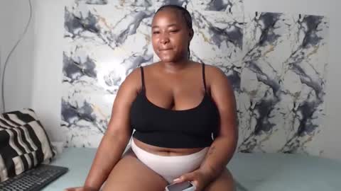 juicyjasminx online show from April 30, 7:25 am
